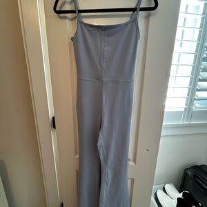 Aritzia/Wilfred Free Divinity Kick Flare Jumpsuit in Dune Blue
